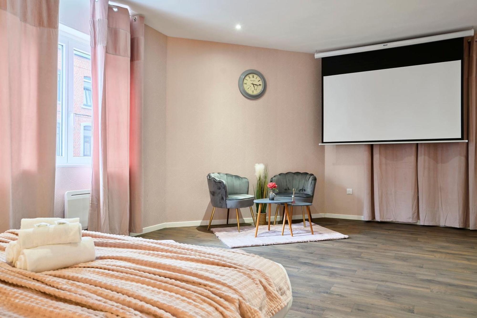 Ng Prestige L Lille L Tourcoing - Bouvines - Balneo & Cuisine Apartamento Exterior foto